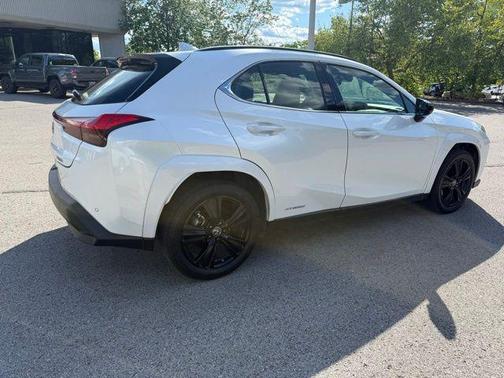White Pearl 2021 Lexus UX 250h Base