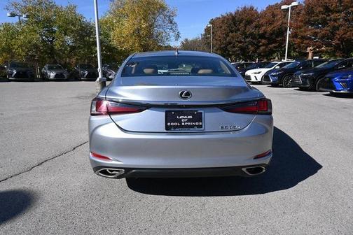 2023 Lexus ES 350 Base