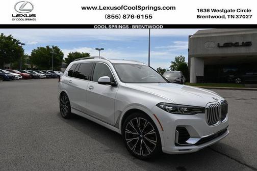 White Metallic 2022 BMW X7 xDrive40i