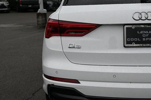 2022 Audi Q3 45 S line Premium