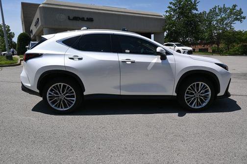 Eminent White Pearl 2025 Lexus NX 350h Premium