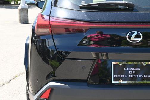 Obsidian 2022 Lexus UX 200 Base