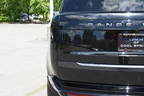 Santorini Black 2023 Land Rover Range Rover First Edition