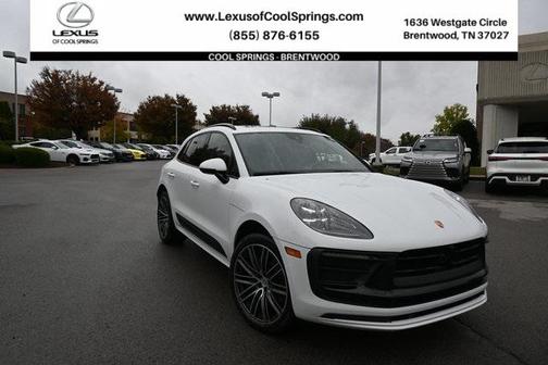 2023 Porsche Macan Base