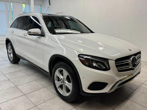 2018 Mercedes-Benz GLC 300 Base