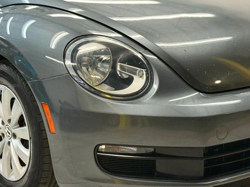 2013 Volkswagen Beetle 2.5L