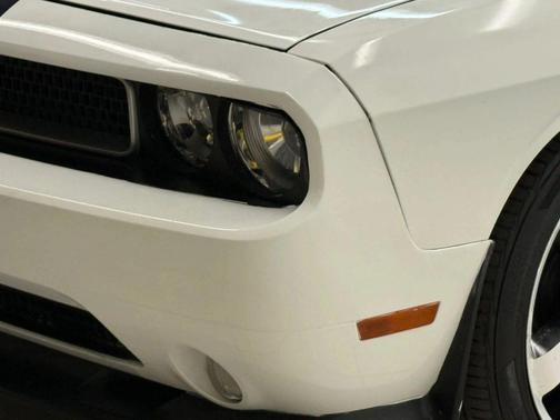2014 Dodge Challenger SRT8
