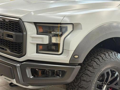 2017 Ford F-150 Raptor