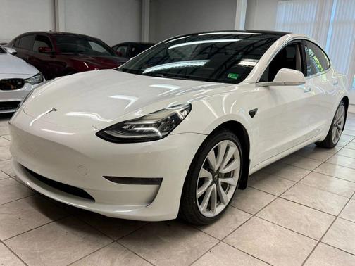 2019 Tesla Model 3 Long Range
