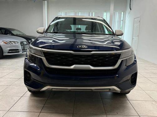 2021 Kia Seltos S