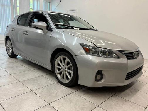 2011 Lexus CT 200h Premium