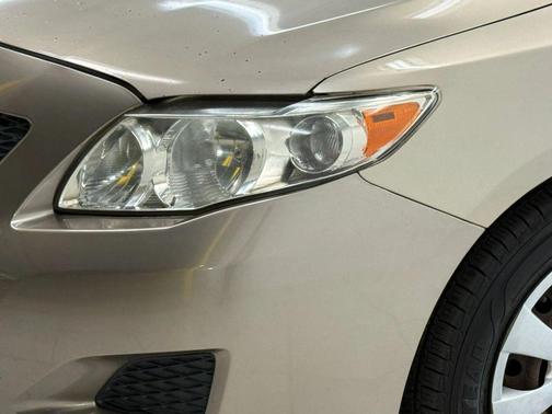 2009 Toyota Corolla LE