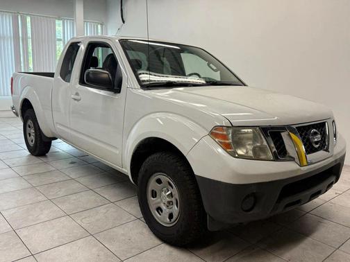 2013 Nissan Frontier S