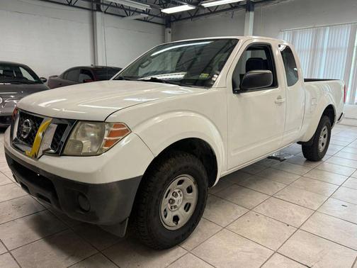 2013 Nissan Frontier S