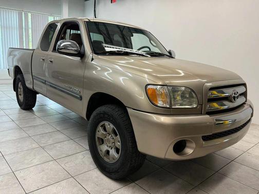 2004 Toyota Tundra SR5