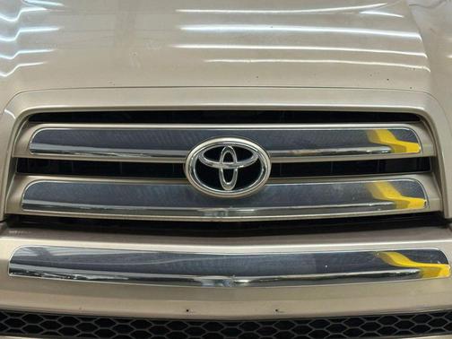 2004 Toyota Tundra SR5