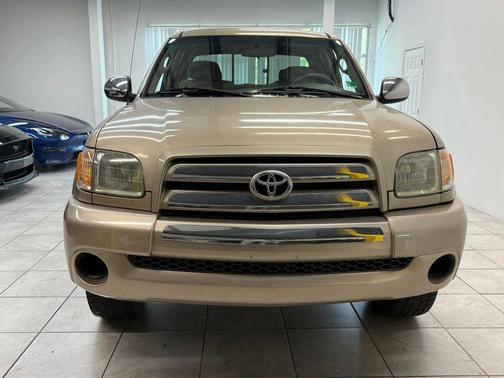 2004 Toyota Tundra SR5