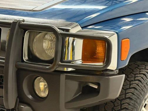 2006 Hummer H3 Base