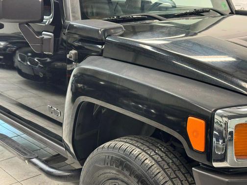 2006 Hummer H3 Base