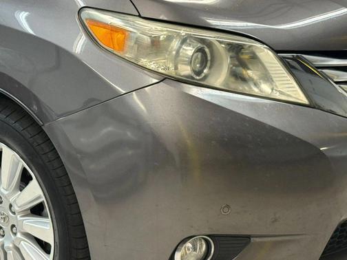 2011 Toyota Sienna Limited