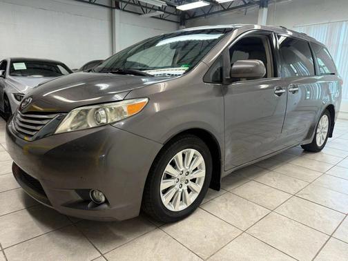 2011 Toyota Sienna Limited