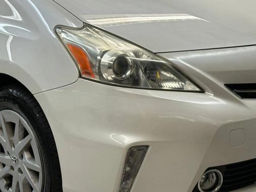 2013 Toyota Prius v Three