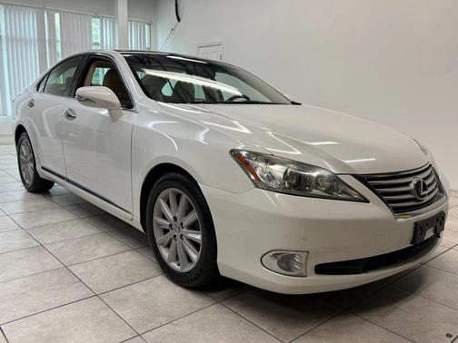 2011 Lexus ES 350 Base