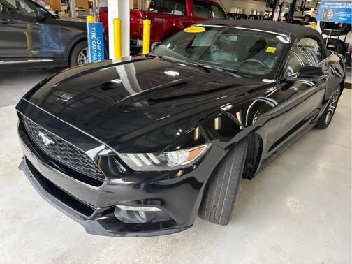 2017 Ford Mustang EcoBoost Premium