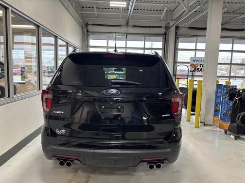 2018 Ford Explorer sport