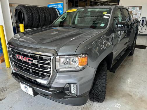 2022 GMC Canyon AT4