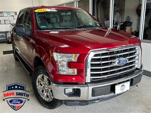 Ruby Red Metallic Tinted Clearcoat 2016 Ford F-150 XLT