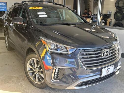 2019 Hyundai Santa Fe XL SE