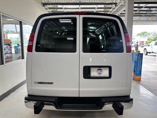 Summit White 2024 Chevrolet Express 2500 Work Van