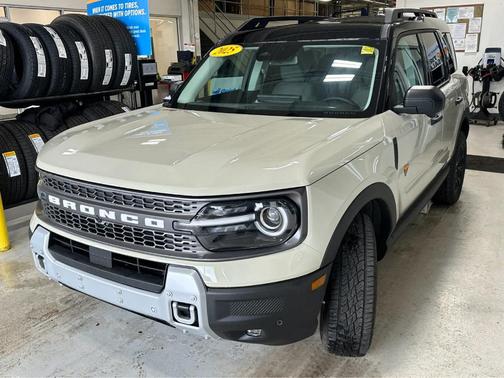 2025 Ford Bronco Sport Badlands