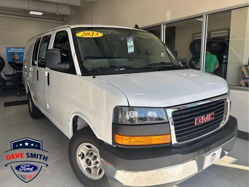 2023 GMC Savana 2500 Work Van