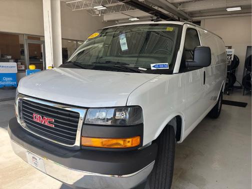 2023 GMC Savana 2500 Work Van