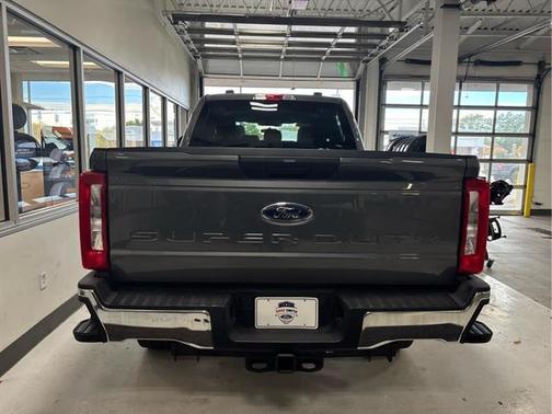 2025 Ford F-250 XLT
