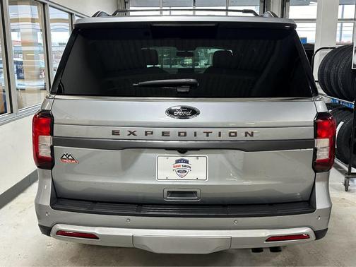 2024 Ford Expedition Timberline