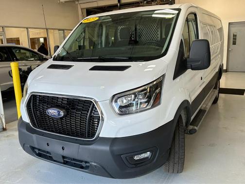 2023 Ford Transit-250