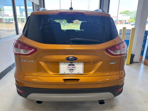 Electric Spice 2016 Ford Escape SE