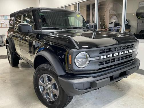Gray 2026 Ford Bronco Big Bend