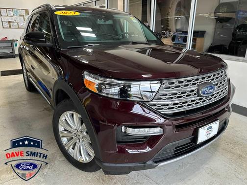Jewel Red Metallic 2023 Ford Explorer Limited
