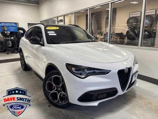 2024 Alfa Romeo Stelvio Veloce