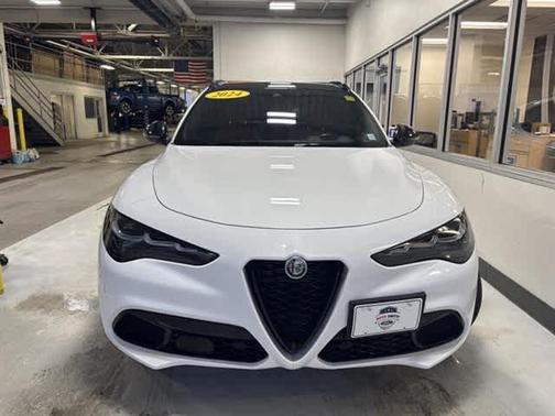 2024 Alfa Romeo Stelvio Veloce