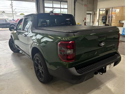 2025 Ford Maverick Lariat