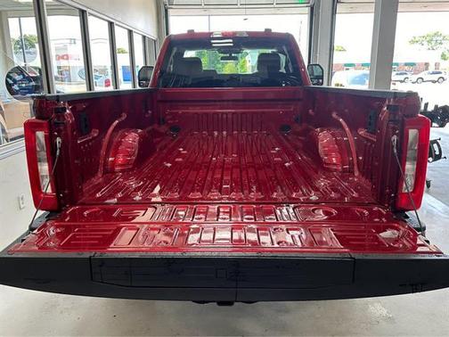 2025 Ford F-250 XLT