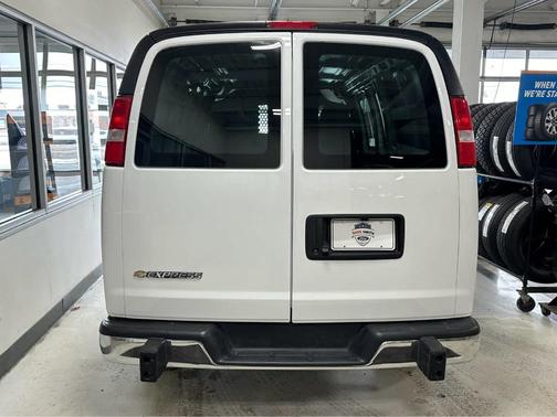 2024 Chevrolet Express 2500 Work Van