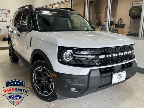 Oxford White 2026 Ford Bronco Sport Outer Banks