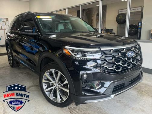 Agate Black 2025 Ford Explorer Platinum