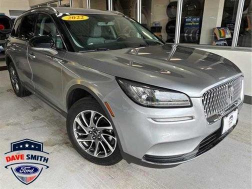 2022 Lincoln Corsair Standard
